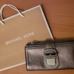 Michael Kors Silver Leather Wallet